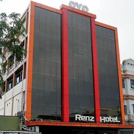 Ren'Z Hotel Bangka Island  Екстер'єр фото