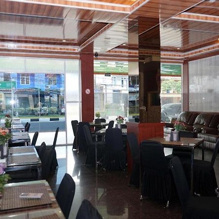 Ren'Z Hotel Bangka Island  Екстер'єр фото